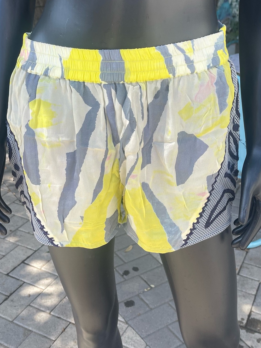CHLOE OLIVER Multicolor Abstract Rayon Casual Short SZ XS